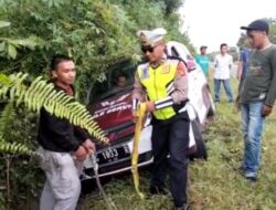 Ada Mobil Warga Tesiring, Ini Dilakukan Personel Unit Gakkum Satlantas Polres Prabumulih