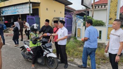 Ratusan Kotak Takjik Gratis Kejari Prabumulih Ludes Setengah Jam