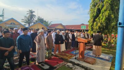 Perbedaan Hal Biasa, Tetap Jaga Selalu Silaturahmi. Warga Muhammadiyah Lebaran Hari Ini