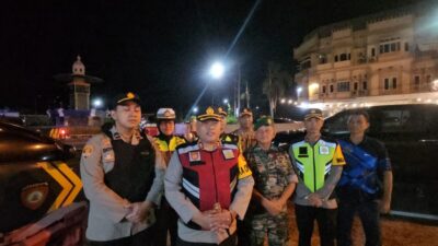 Beri Rasa Aman Malam Takbiran, Kapolres Prabumulih Bersama PJU Patroli Keliling