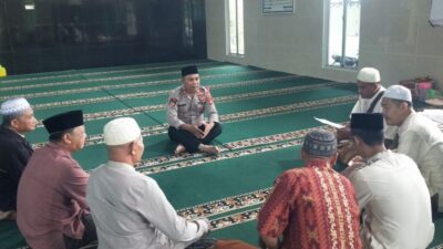 Jumat Curhat, Kapolsek Cambai Sambangi Masjid Beri Imbauan