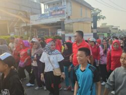 Meriahnya, Jalan Santai Warga Perum Arda Bersama Cak Arlan