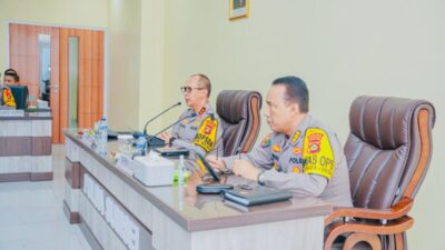 Anev Operasi Mantab Brata, Kapolda Sumsel Irjen Rachmat Wibowo Atensikan Pengamanan TPS