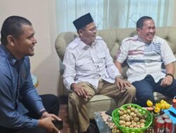 Kembalikan Berkas Formulir Penjaringan DPD Partai Golkar Prabumulih, Cak Arlan dan Franky Nasril Hampir Berbarengan. Akankah Berdampingan?