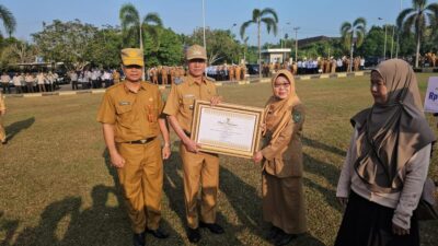 Pj Wako Prabumulih Terima Penghargaan Kampung Proklim Diberikan Pj Gubernur Sumsel, Begini Tanggapannya?
