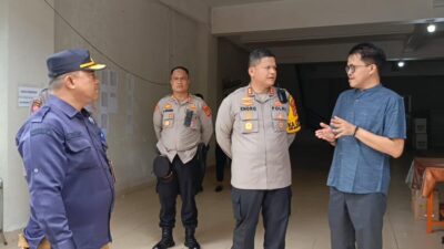 Cek Pengamanan, Kapolres Prabumulih Keliling KPU, Bawaslu dan Gudang Logistik