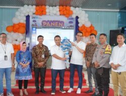 Menang Undian PHS 2024 Periode I, Nasabah KC Prabumulih Bawa Pulang Honda BRV MT