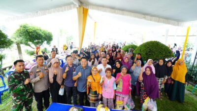 Pasar Murah di Kelurahan Prabumulih, Warga Serbu Kantor Lurah