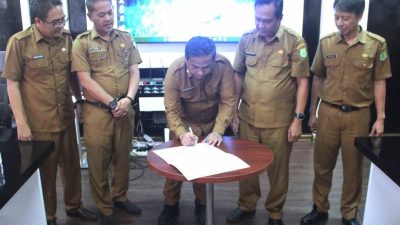 Dinkominfo Muba Lakukan Penandatanganan Pakta Integritas 2025, Harapkan Integritas dan Kinerja Semakin Meningkat