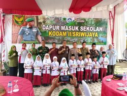 Asisten I Pemkab PALI Hadiri Lauching Program Dapur Masuk Sekolah Dilakukan Koramil Pendopo
