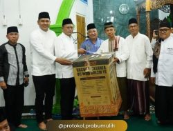 Tarawih di Masjid Sirojul Islam, Cak Arlan dan Bang Franky : Terima Kasih Atas Dukungannya, Mari Dukung Program Prabumulih MAS