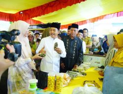 Kyai Rohman Buka Pasar Beduk di Sungai Lilin, Pemkab Muba Dorong Ekonomi Kerakyatan dan Kebersamaan di Bulan Suci