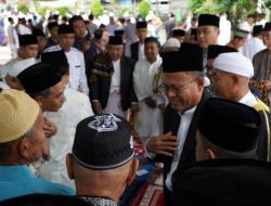 Cak Arlan dan Bang Franky, Ajak Masyarakat Prabumulih Jadikan Momentum Lebaran Buka Lembaran Baru Nan Suci