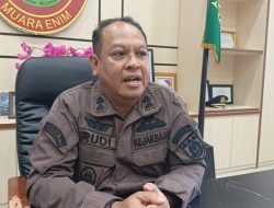 Kejari Muara Enim Tangani 8 Kasus Korupsi, Tiga Sudah Naik ke Persidangan