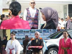 Pegawai BRI Prabumulih Kenakan Pakaian Adat, Semarakkan Upacara HUT RI ke-80, Komitmen Melayani untuk Negeri