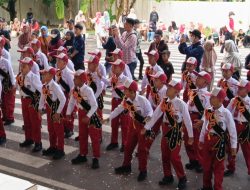 Semarak Gerak Jalan Pelajar Prabumulih: Barisan Rapi, Atraksi Kreatif, Sorak Sorai Meriahkan Kota
