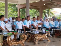 Lomba Gerak Jalan Umum, Lebih Berwarna dan Variatif, Ribuan Warga Tumpah Ruah Menonton