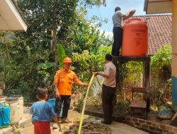 BPBD Prabumulih Salurkan Air Bersih ke SDN 65 Prabumulih