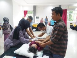 Khitan Ceria di Pengujung Tahun, Hadiah Tak Terduga untuk Attarfa dan Ibunya