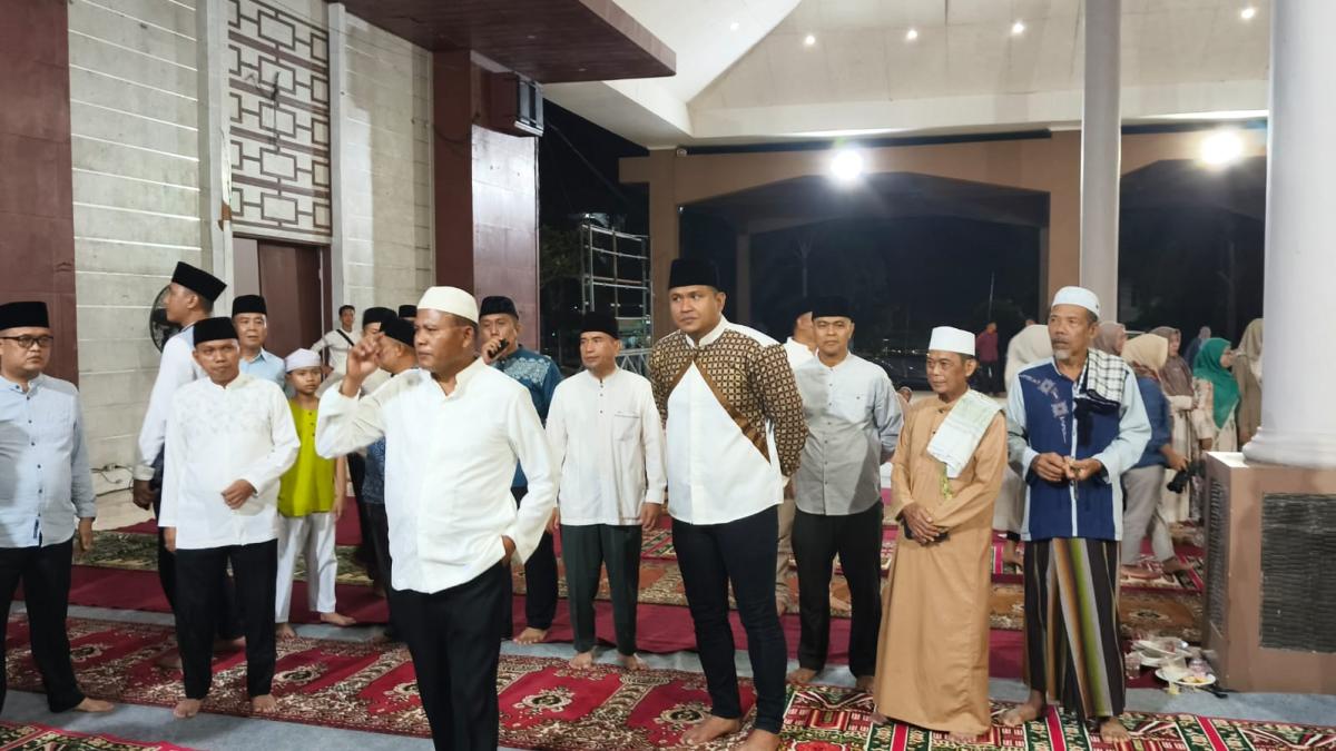 Walikota Prabumulih Pimpin Safari Ramadhan 1447 H di 21 Masjid