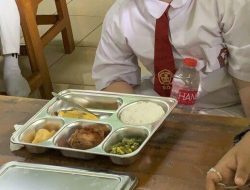 DPR Tegaskan MBG Tidak Gunakan Dana Pendidikan