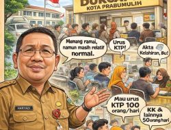 Usai Lebaran, Warga Ramai Urus Adminduk di Dukcapil Prabumulih, Aktivitas Masih Normal