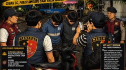 Cegah 3C, Polisi Ringkus Dua Pemuda Bawa Sajam Saat Razia Malam