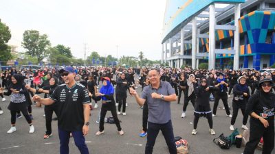Senam Bersama di TOM Lubuk Linggau, Cik Ujang Ajak Warga Hidup Sehat dan Aktif Bergerak